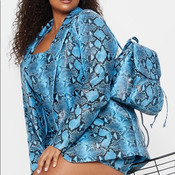 Plus Blue PU Snake Oversized Blazer - Picture 4 of 4